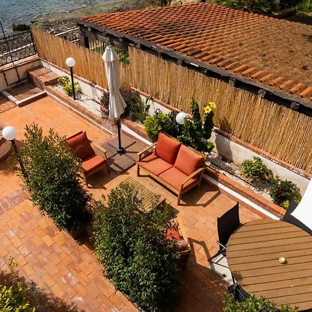 Casa D'acquisto, Medium Level On The Sea
